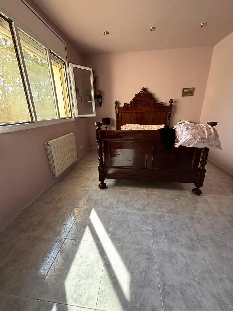 Habitación de Finca rústica en venta en Ginestar con Jardín privado, Trastero y Piscina