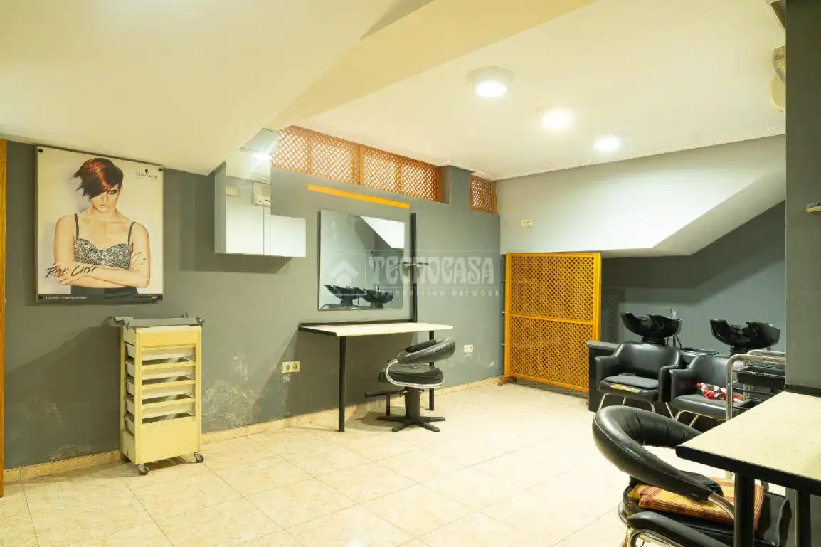 Locale commerciale in vendita a C. Joaquín Galván, imagen 16