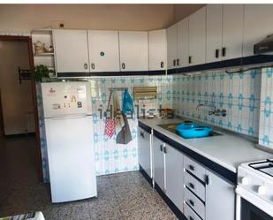 Kitchen of Single-family semi-detached for sale in Ourense Capital   with Heating, Private garden and Parquet flooring