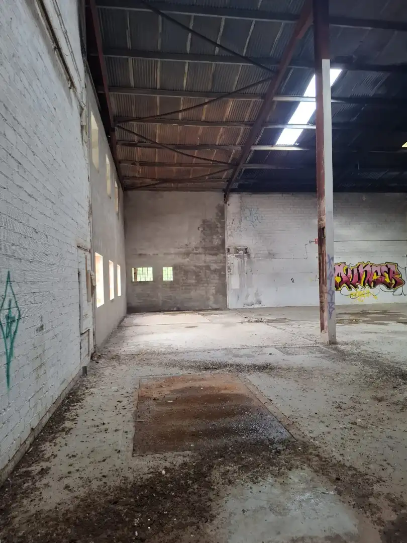 Industrial buildings for sale in Montbrió del Camp