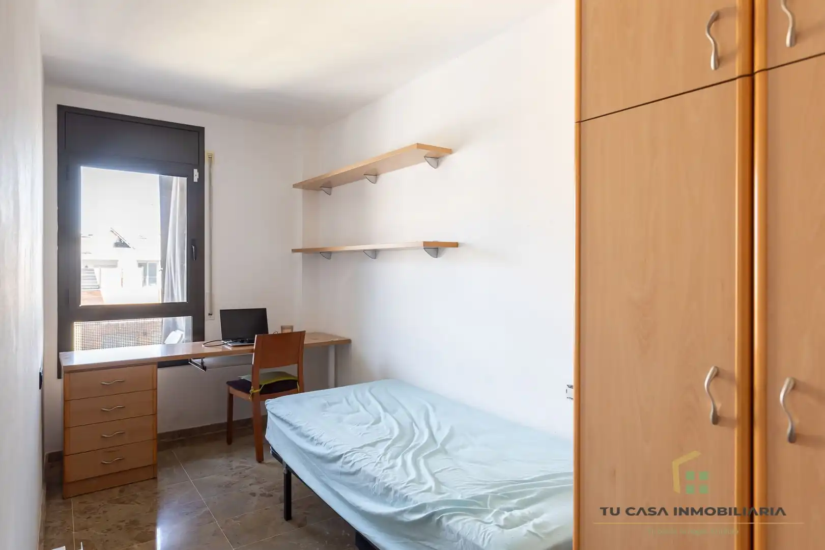 Habitación de Piso en venta en Badalona con Aire acondicionado, Calefacción y Terraza