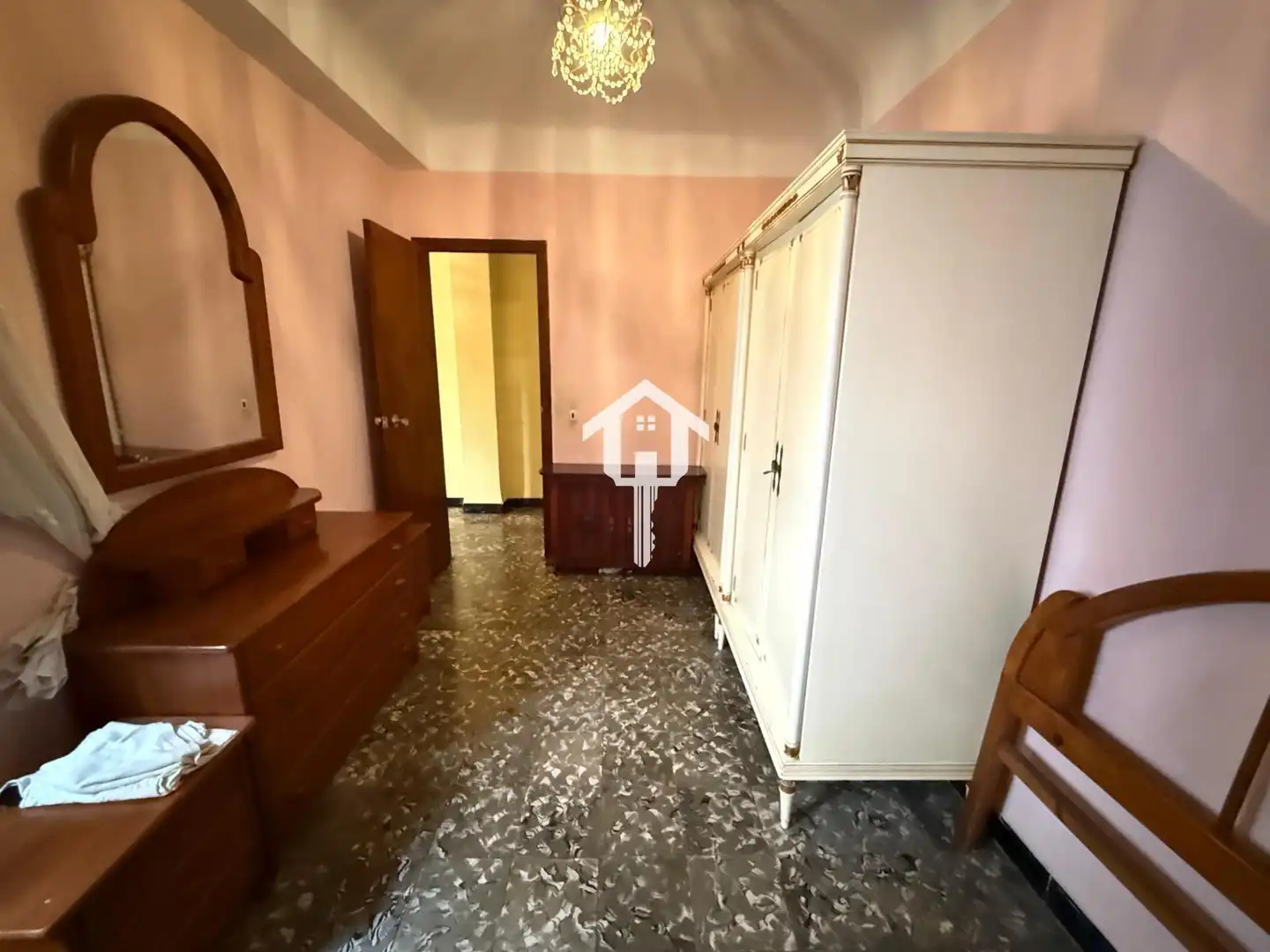 Apartamento en venta en Calle MAESTRO ALONSO, Altozano - Conde Lumiares