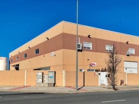 Nave industrial en Venta en La Dehesa de Moratalaz