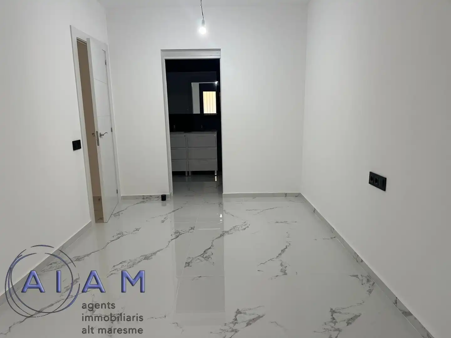 Flat with terrace for sale in Calle del Ponent, imagen 11