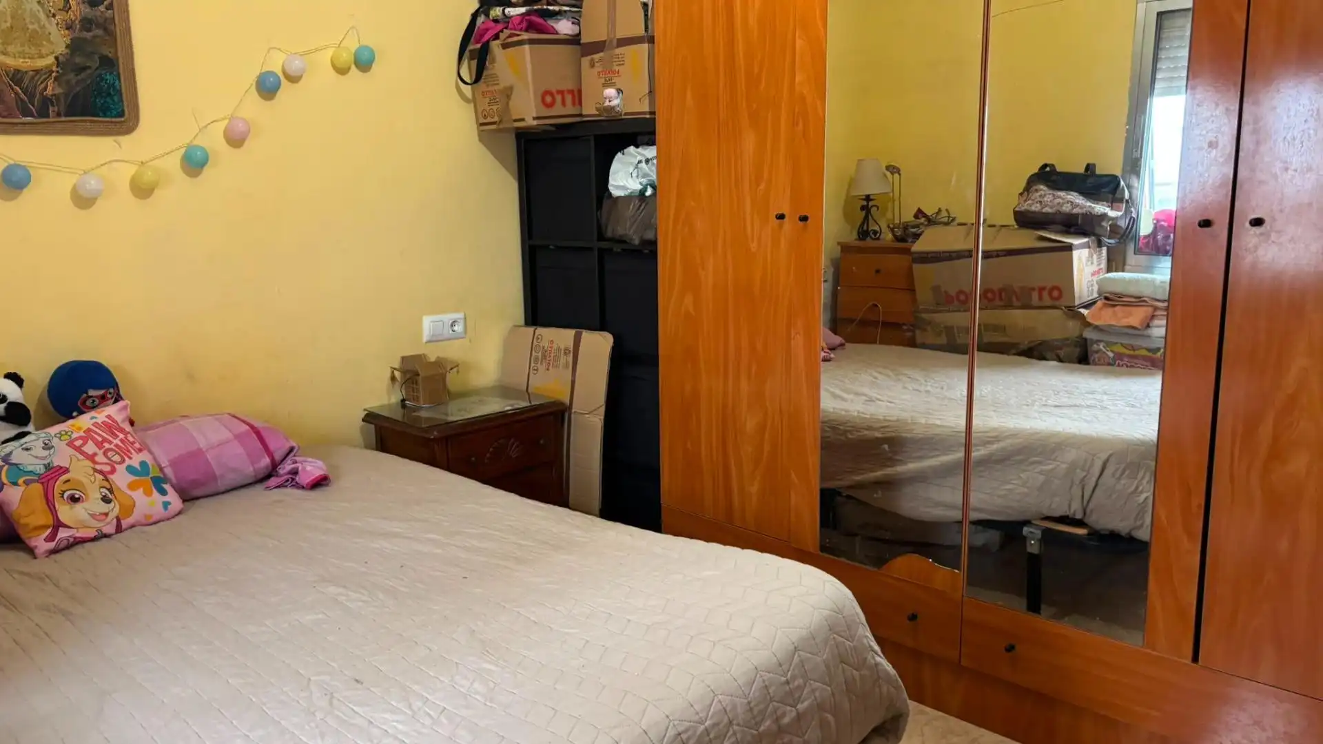 Bedroom of Flat for sale in Sevilla
