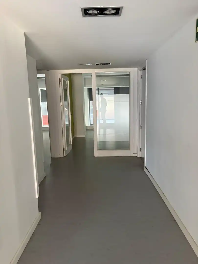 Locale commerciale in vendita a Centre - Sant Oleguer, imagen 16