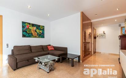 Living room of Flat for sale in Castellar del Vallès