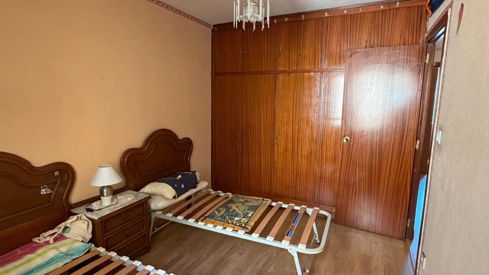 Habitación de Piso de alquiler en Zaragoza con Calefacción, Trastero y Balcón