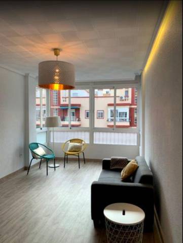 Piso en Alquiler en Carrer de la República Argentina en L'Amistat