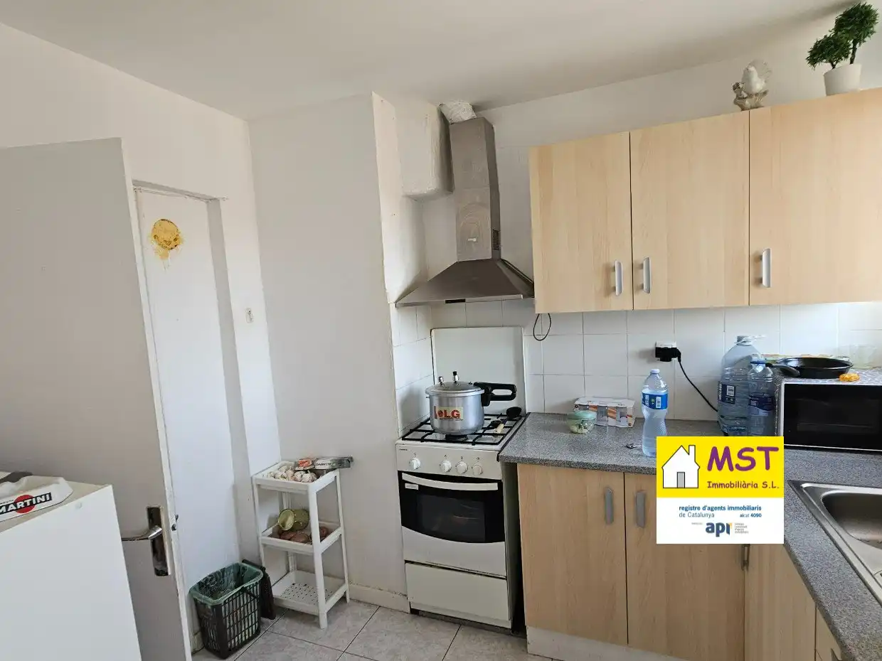 Flat with terrace for sale in Carrer dels Germans Arnalot, imagen 5
