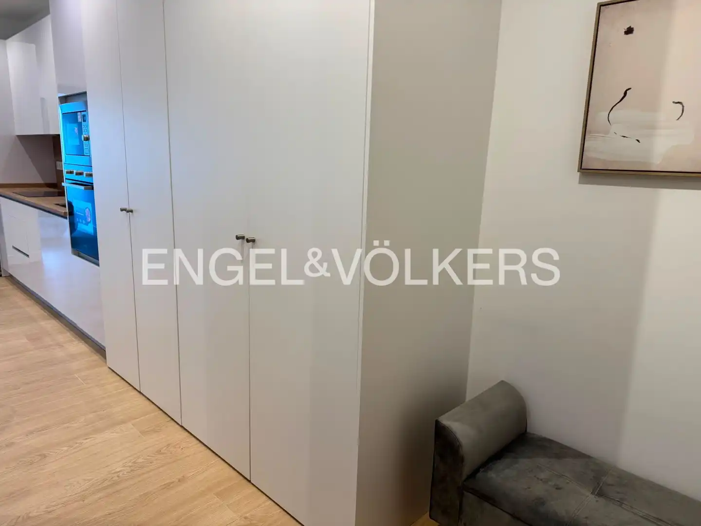 Flat for rent in Madrid  with Air Conditioner, Heating and Furnished