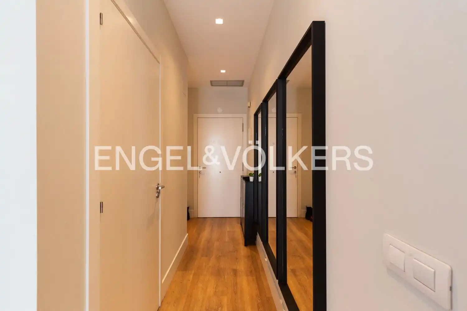 Ático en venta en Valencia con Aire acondicionado, Calefacción y Jardín privado
