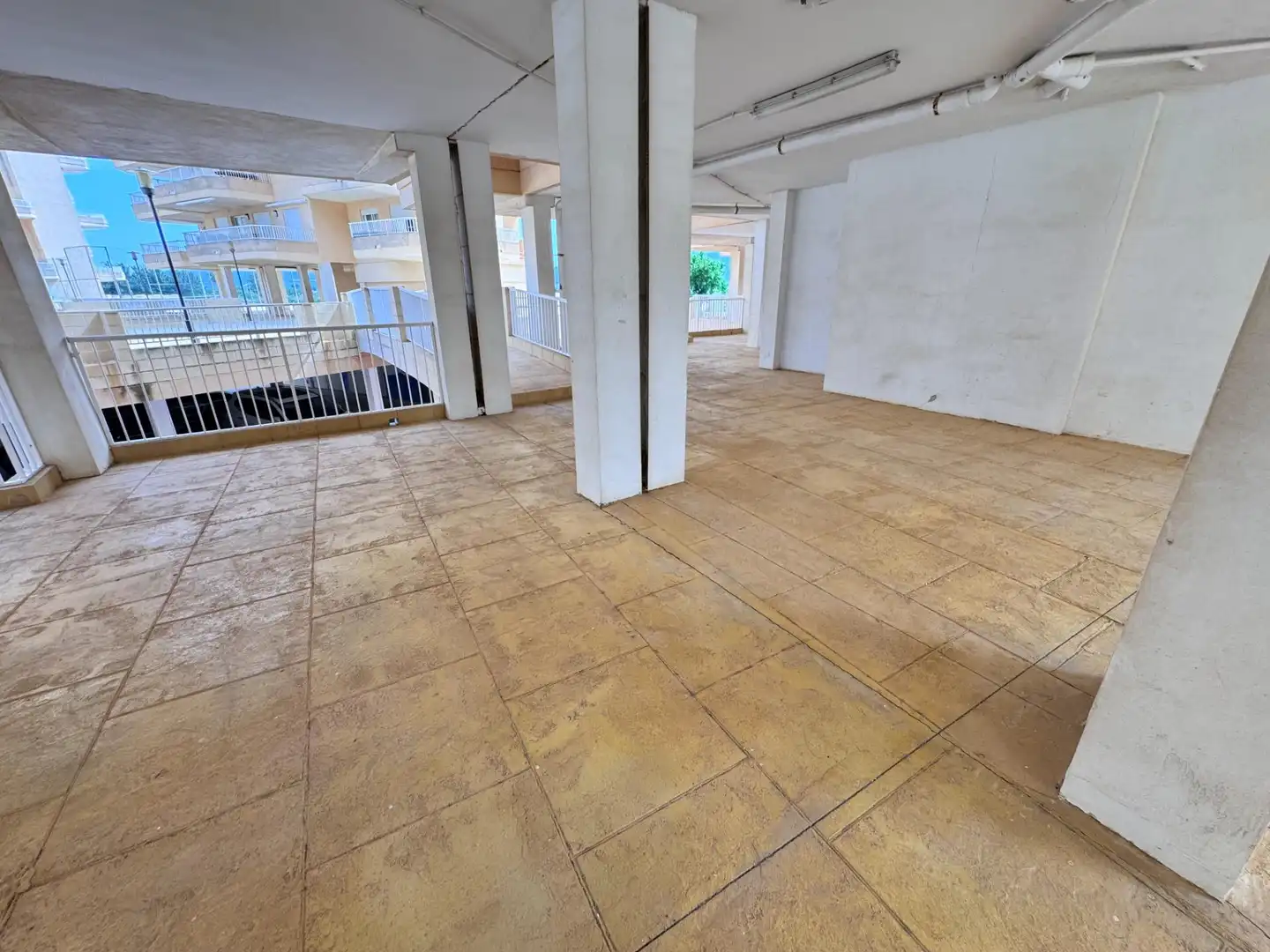 Appartement compact avec piscine à vendre à Avenida MOTA DE LA, imagen 22