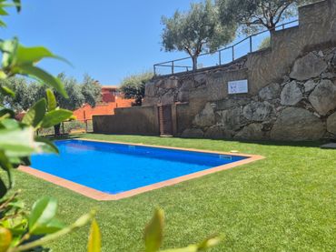 Detached house with balcony for sale in Begur pueblo