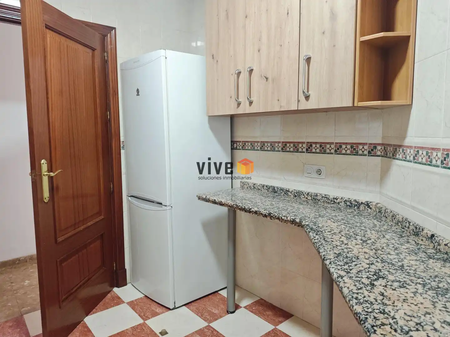 Küche von Wohnung zur Miete in Sevilla mit Klimaanlage, Heizung und Terrasse