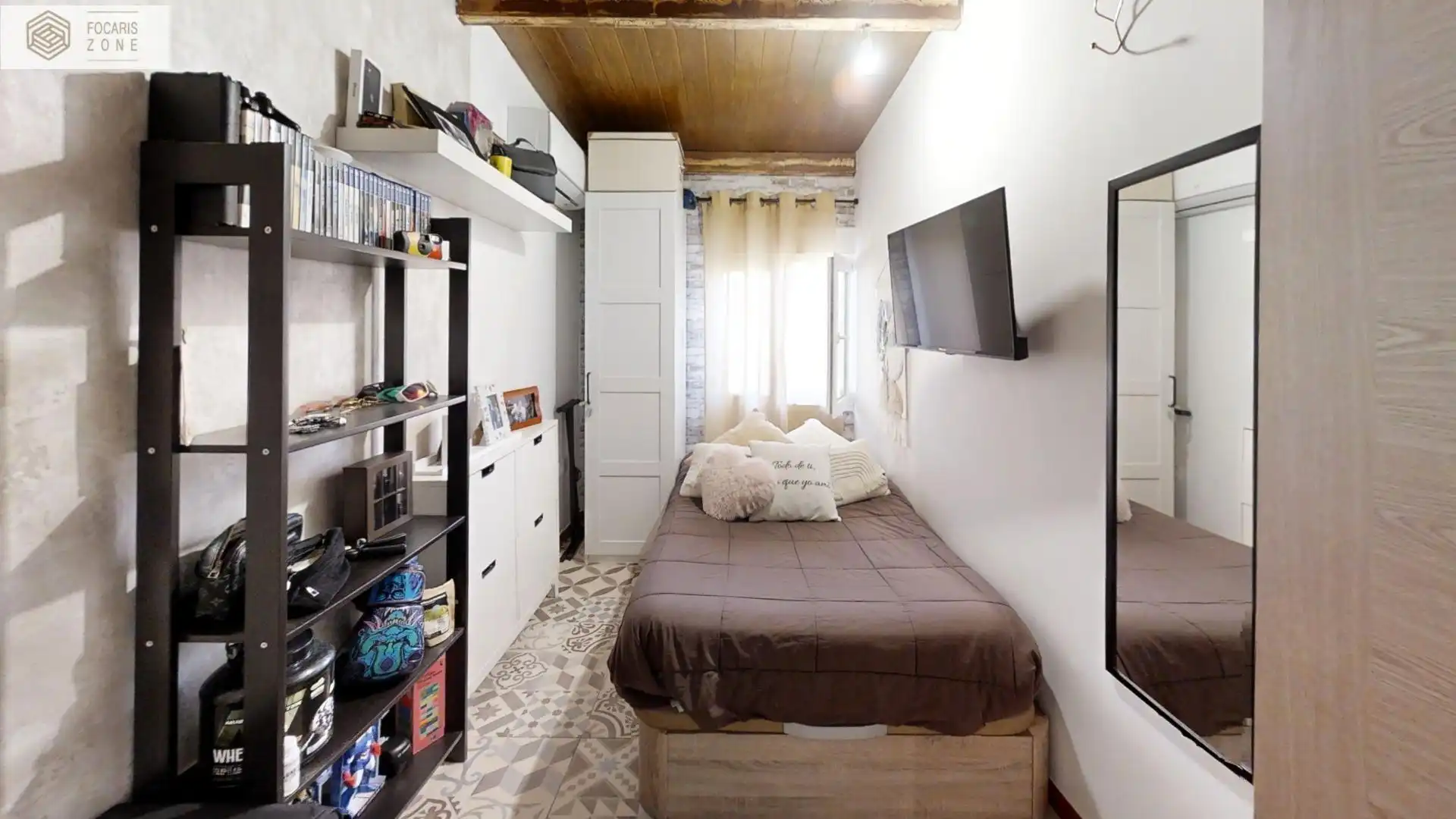 Habitación de Dúplex en venta en Málaga con Aire acondicionado, Calefacción y Trastero
