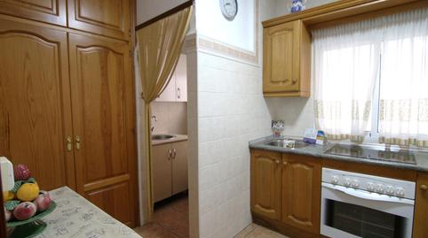 Foto 2 de Apartamento en venta en Calle Calle del Compositor Albéniz, Coín, Málaga