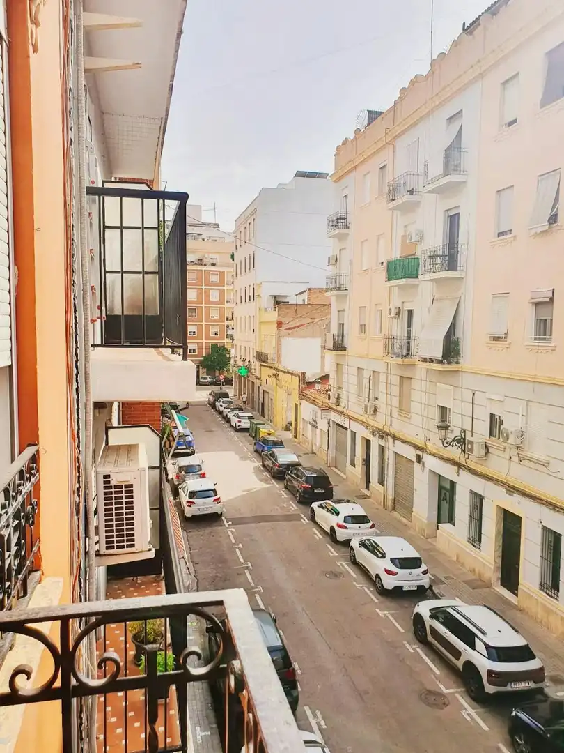 Wohnung zur Miete in N/A, Mont-Olivet