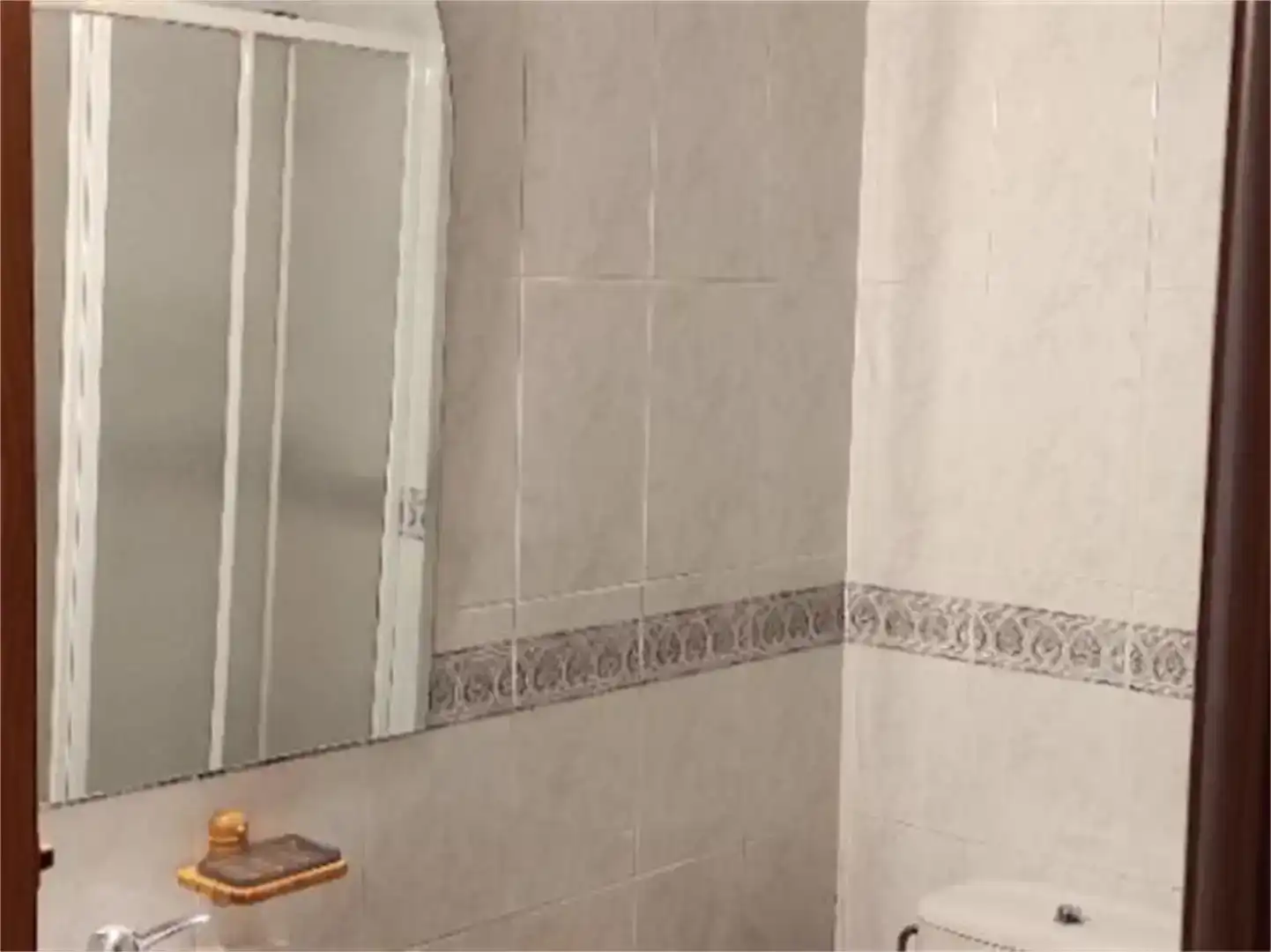 Baño de Dúplex en venta en Hellín con Aire acondicionado, Horno y Balcón