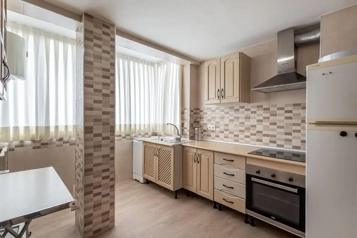 Appartement avec terrasse à louer à Genil, imagen 16