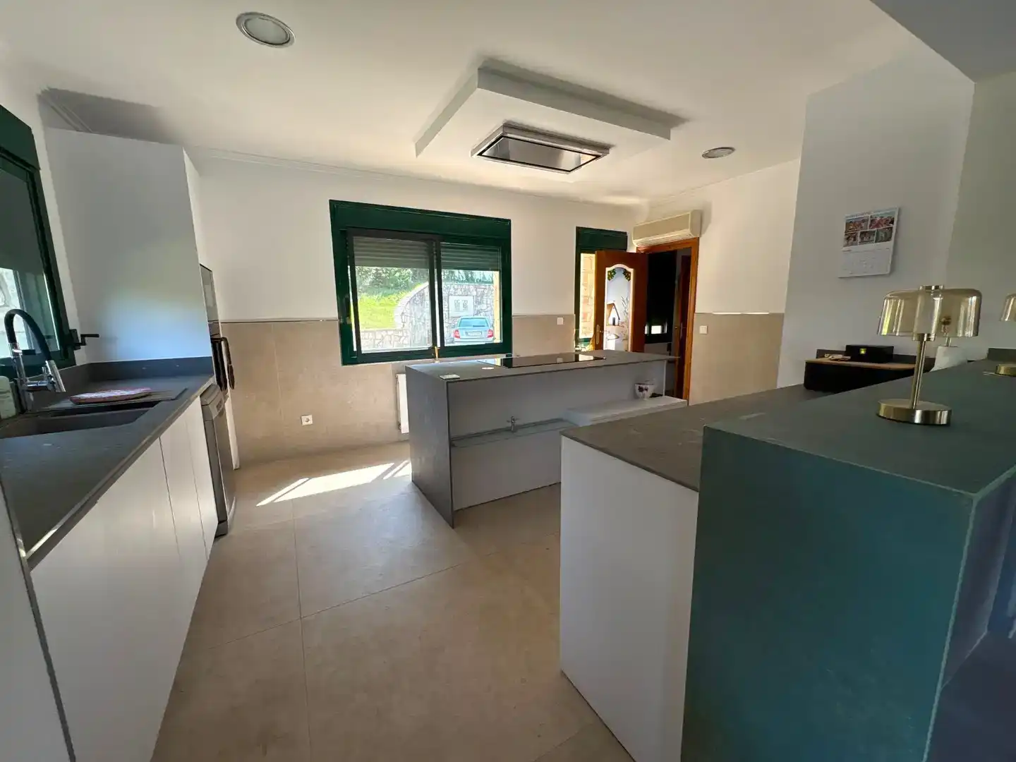 Cocina de Casa o chalet en venta en Carcaixent con Aire acondicionado, Jardín privado y Piscina