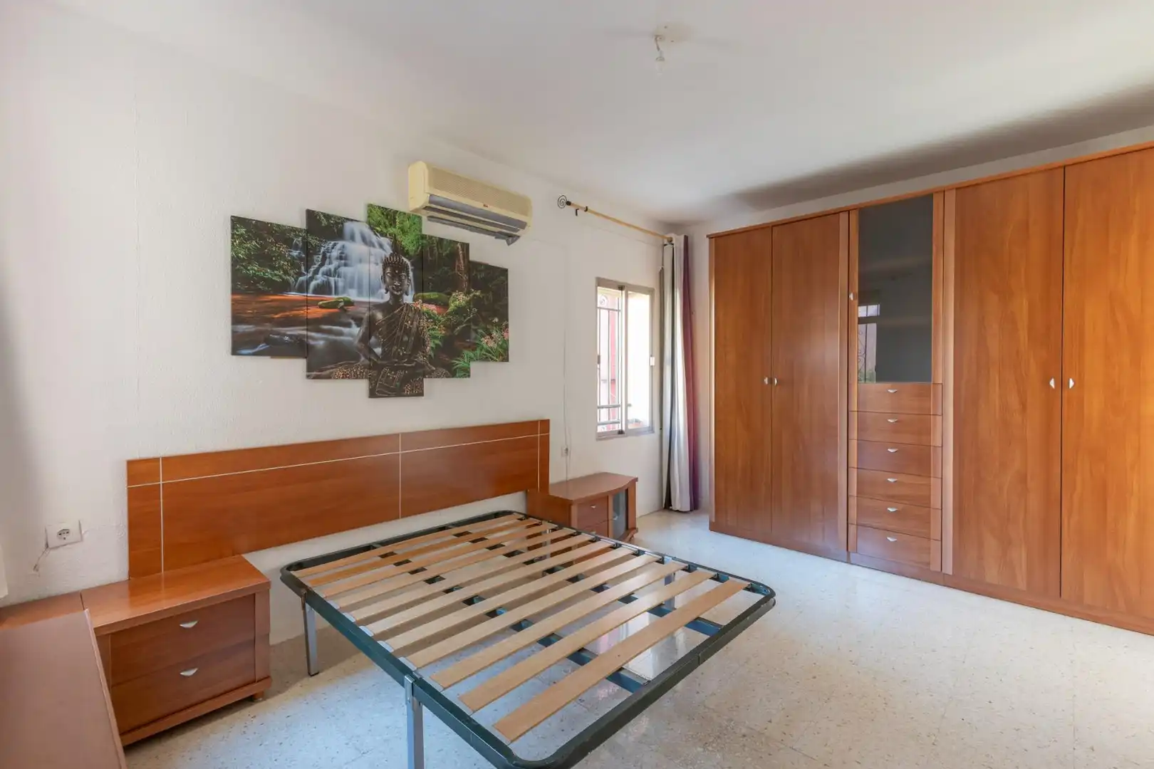 Bedroom of Flat for sale in Granada  with Air Conditioner and Terrace