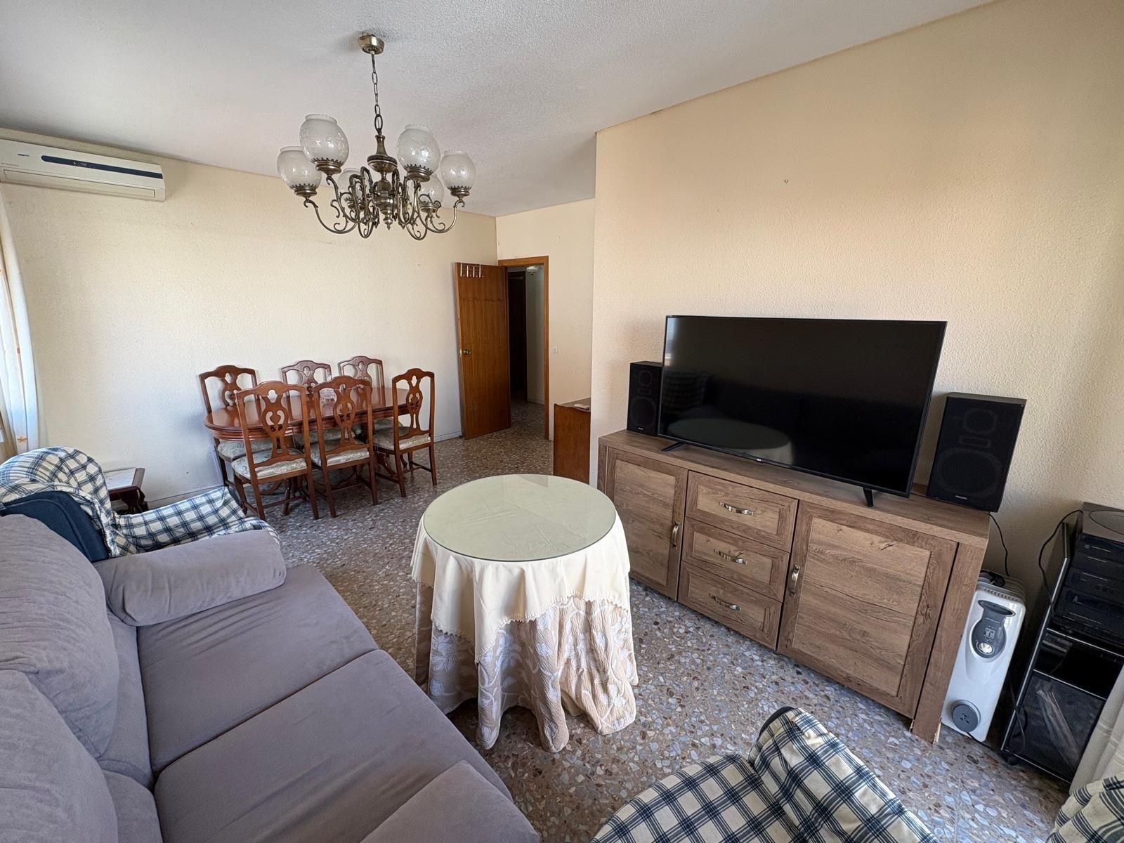 Sala d'estar de Pis en venda en  Córdoba Capital amb Aire condicionat, Calefacció i Terrassa