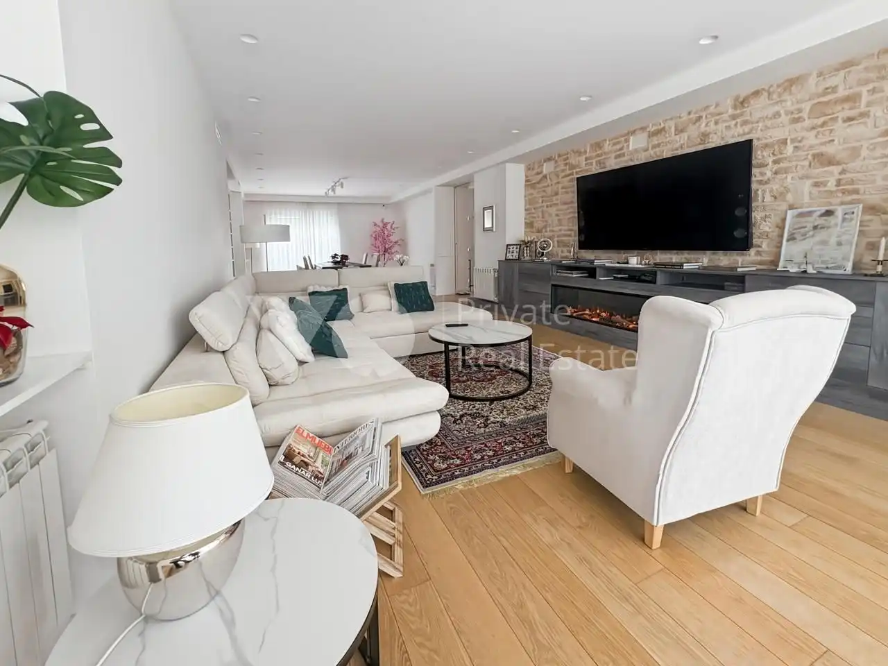 Living room of Houses for sale in Boadilla del Monte  with Air Conditioner, Heating and Private garden