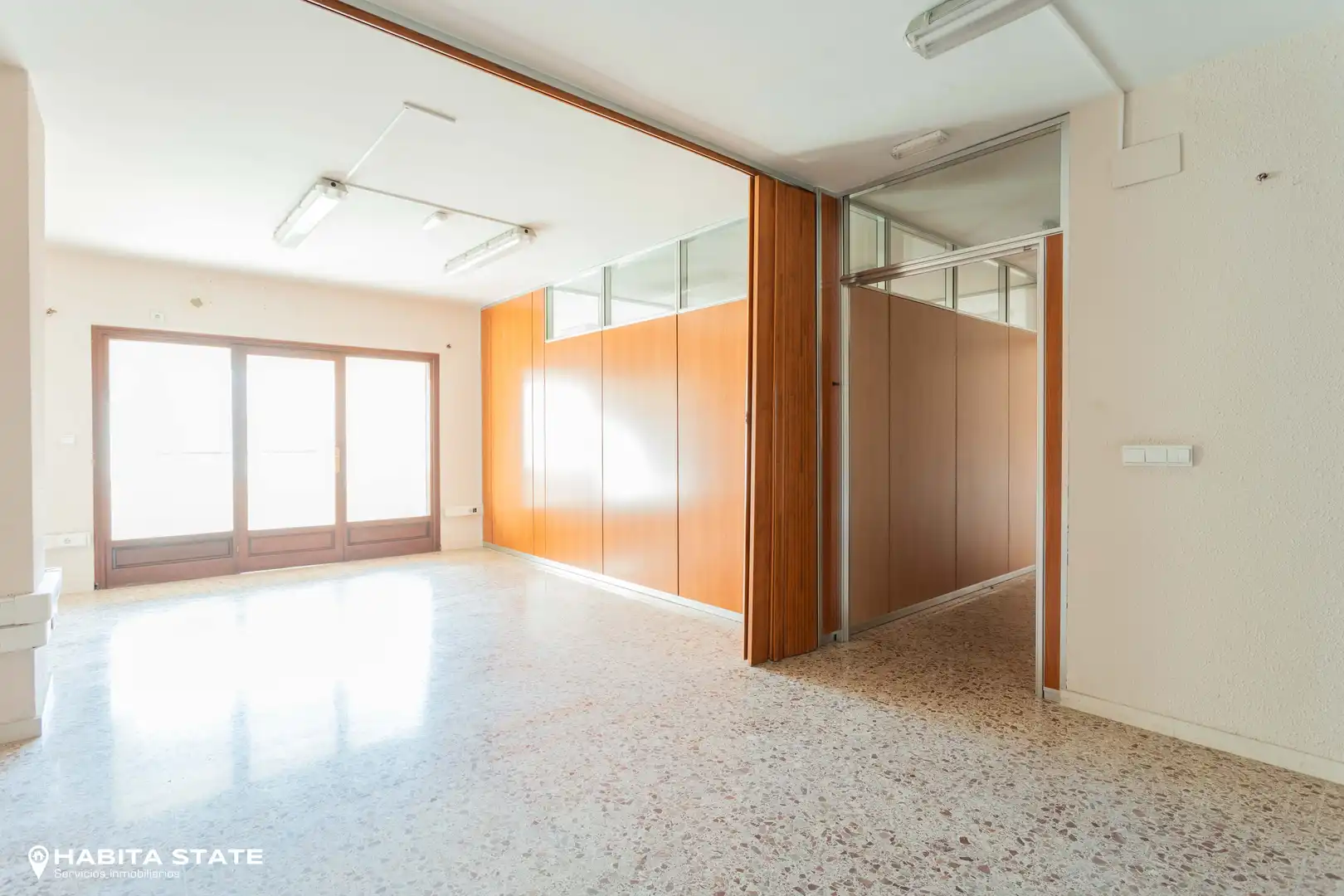 Oficina de alquiler en Almería