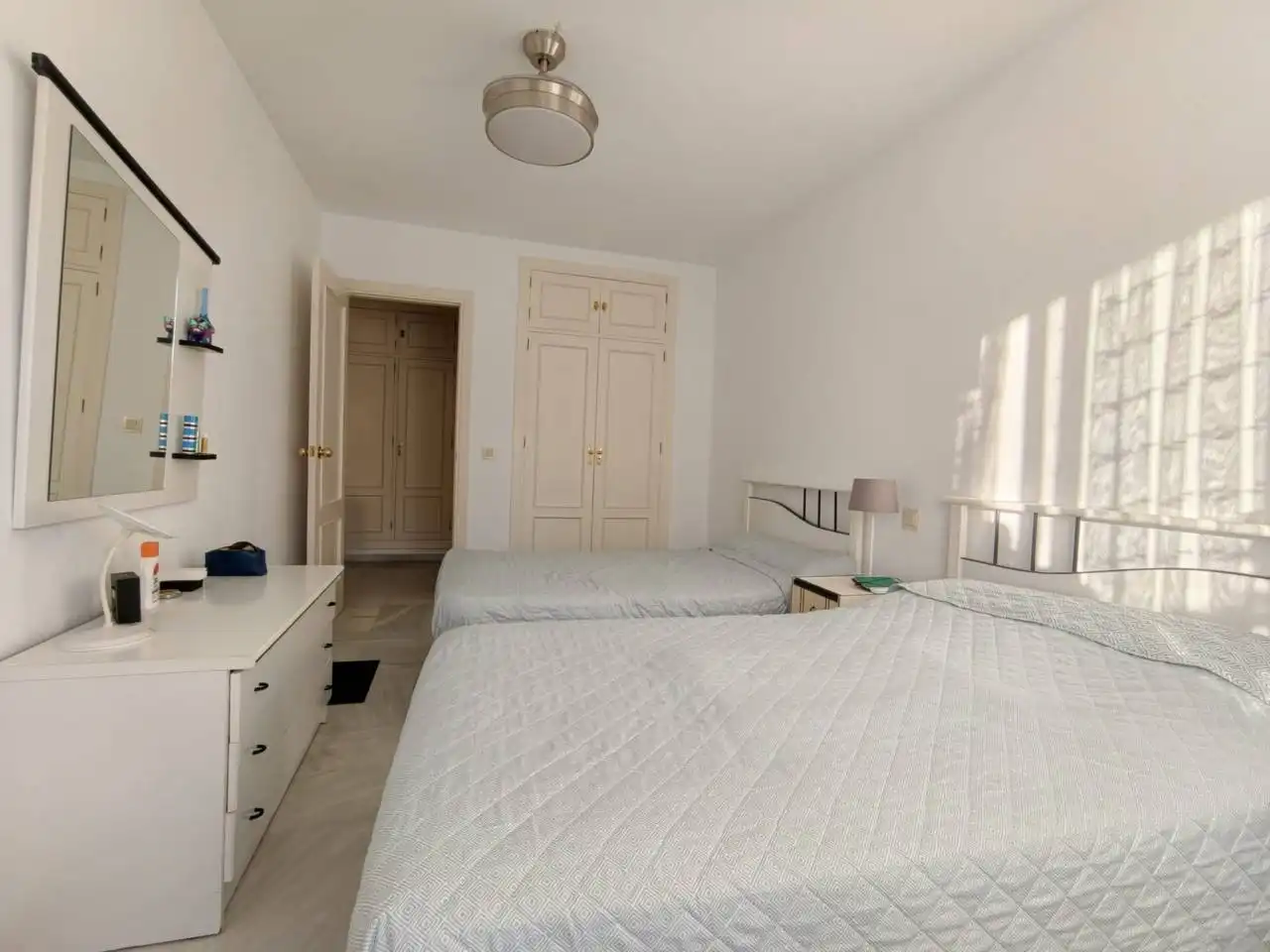 Dormitori de Apartament en venda en Montemar 