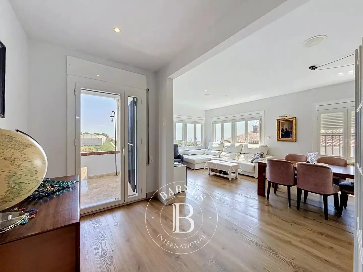 Living room of Houses for sale in Cabrils  with Air Conditioner, Heating and Terrace