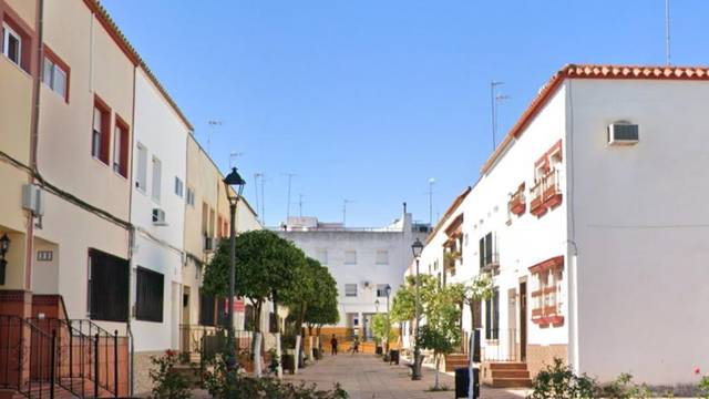 Casa adosada en Venta en Las Cabezas de San Juan