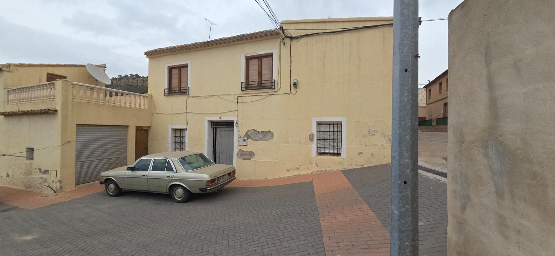 Vista exterior de Casa o chalet en venta en Pliego