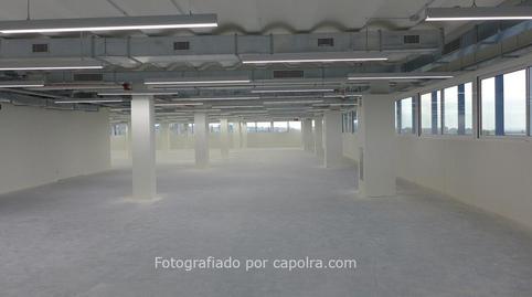 Foto 2 von Gebaude zur Miete in Samonta, Sant Joan - TV3, Sant Joan Despí