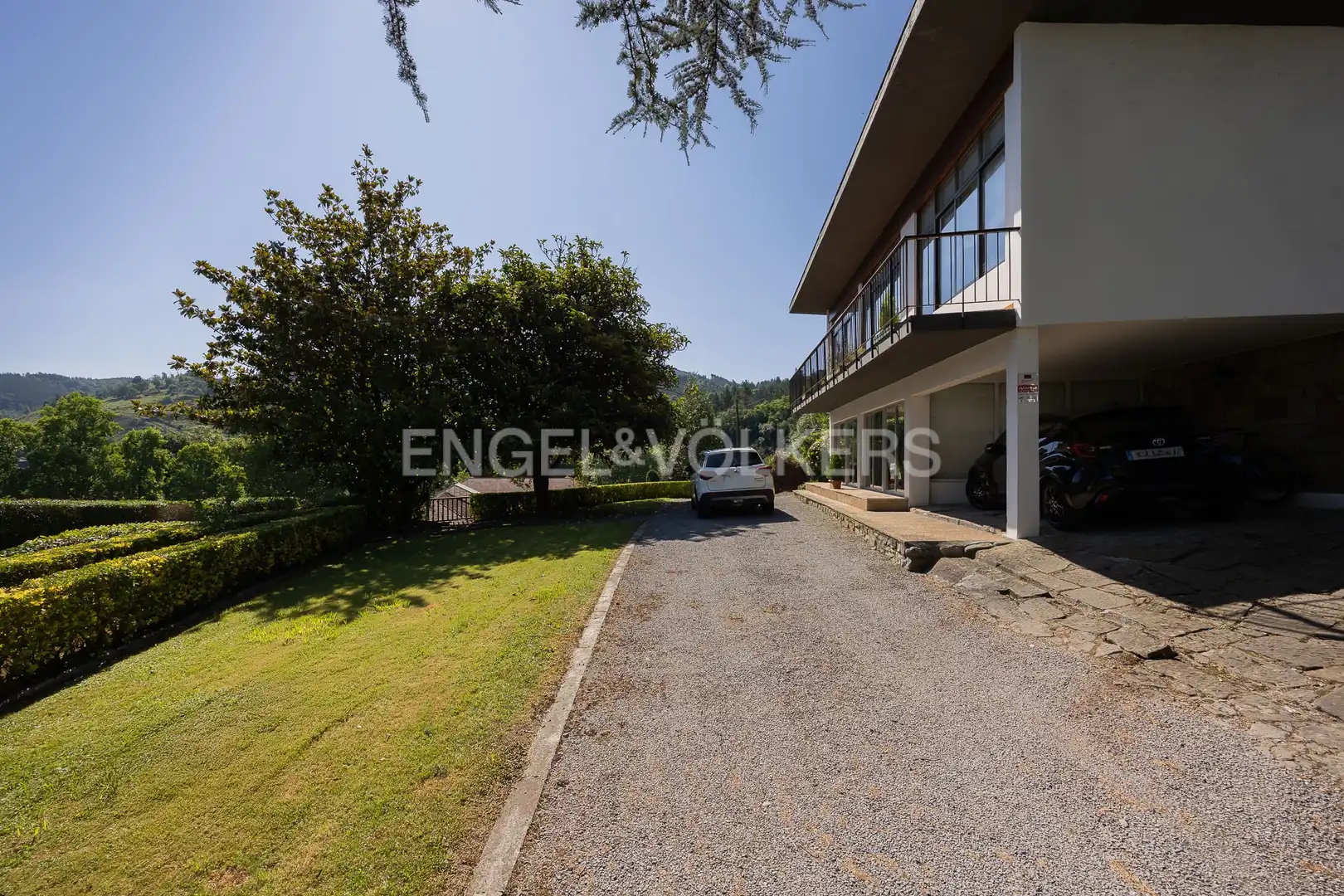 Vista exterior de Casa o xalet en venda en Zaldibar amb Calefacció, Jardí privat i Terrassa