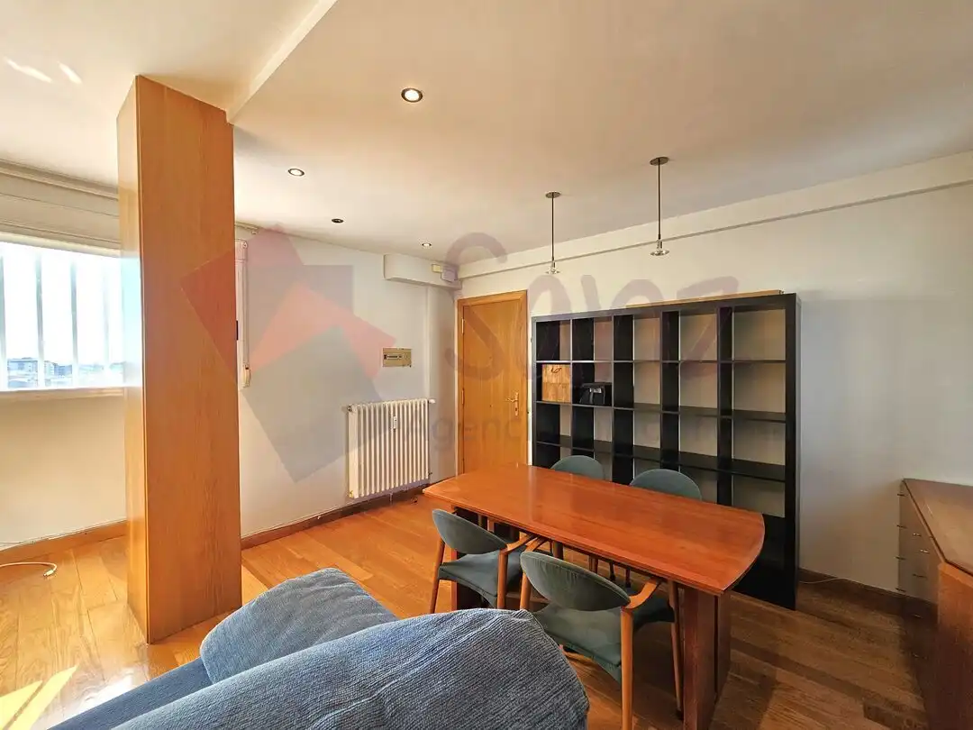 Flat for sale in  Logroño  with Air Conditioner and Heating