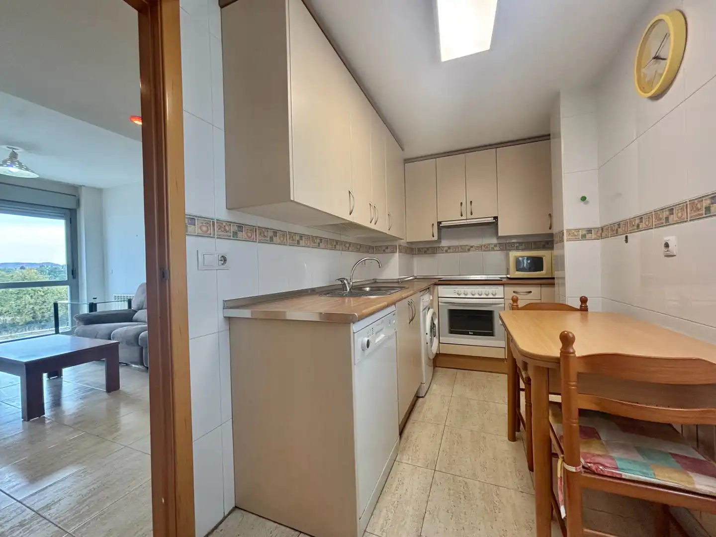 Kitchen of Flat for sale in Oliver-Valdefierro