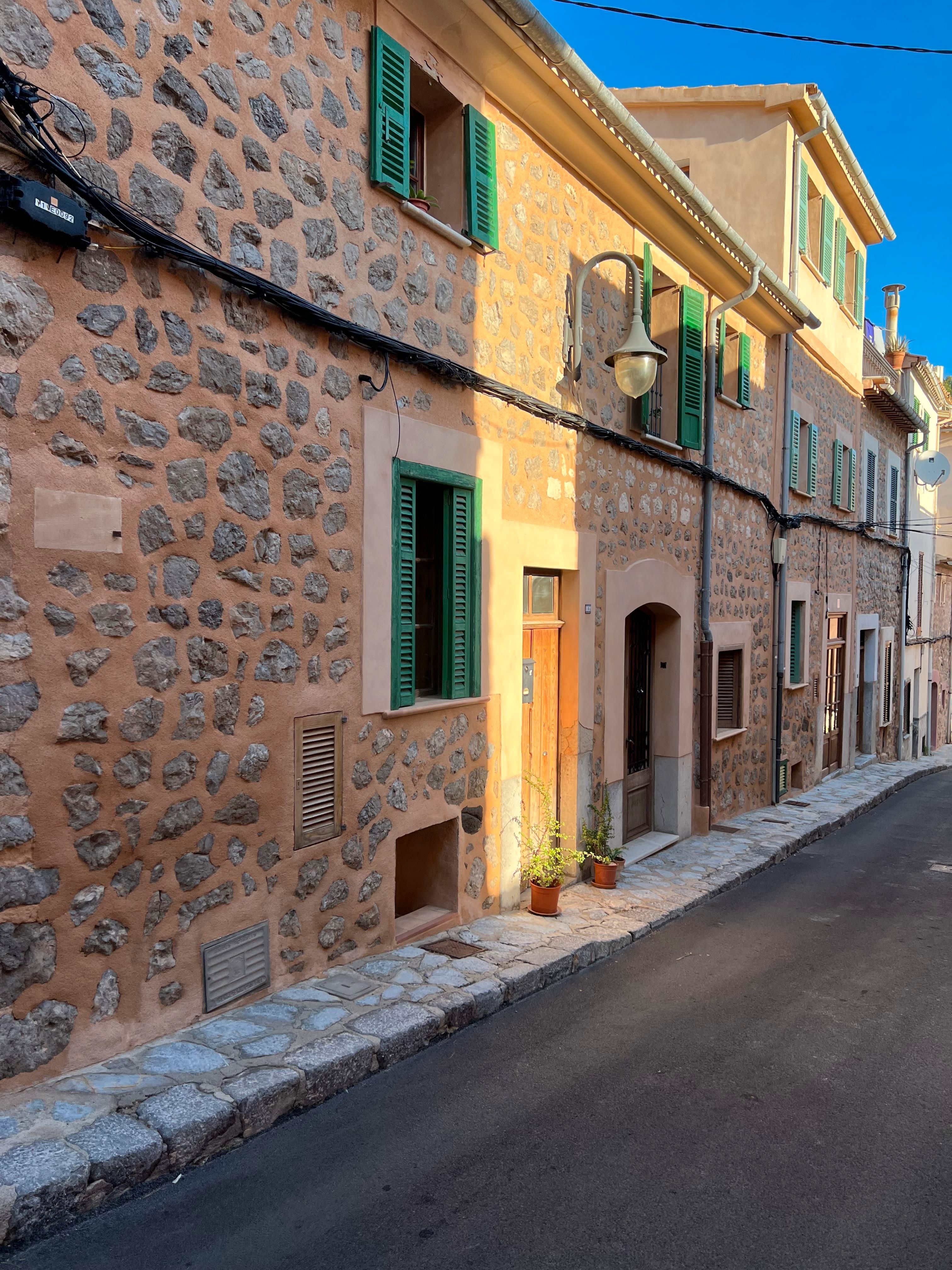 Exterior view of Building for sale in Sóller