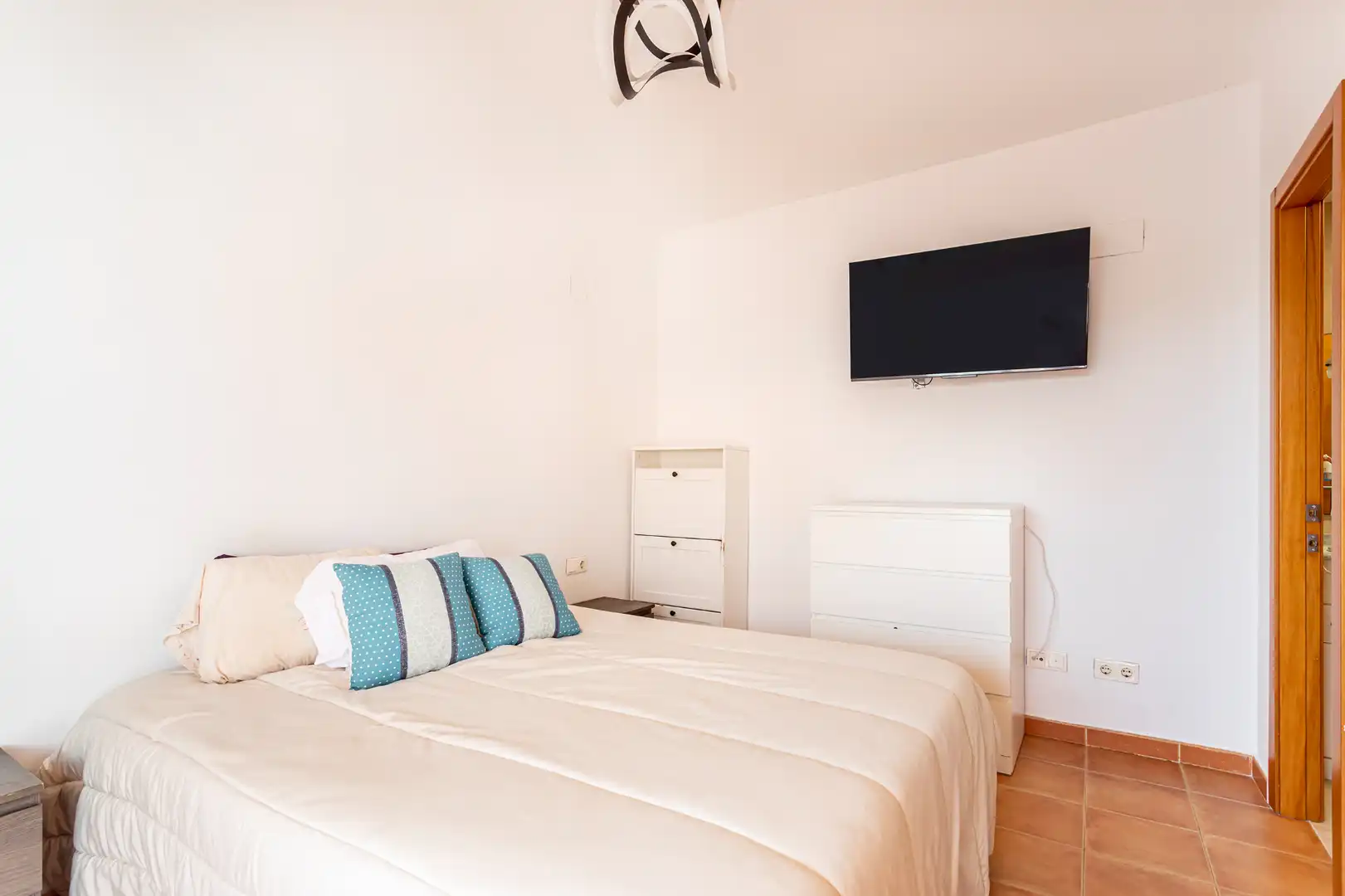 Adosado con terraza en venta en Carrer Albéniz, imagen 5