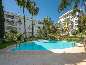 Penthouse mit Pool zum Verkauf in Avenida Conde Rudi