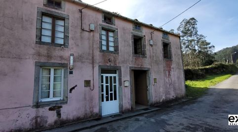 Foto 2 de Casa adosada en venda a O Valadouro , Lugo
