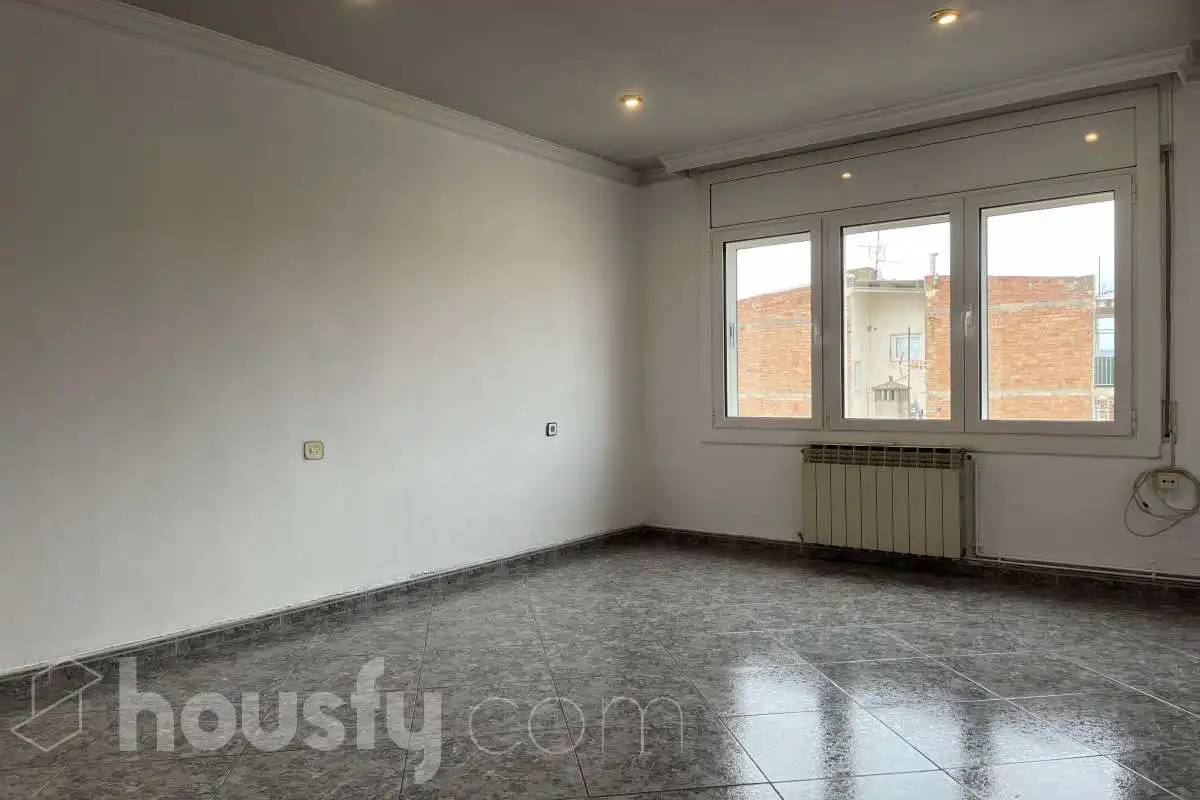 Bedroom of Attic for sale in Santa Margarida de Montbui  with Air Conditioner, Heating and Terrace