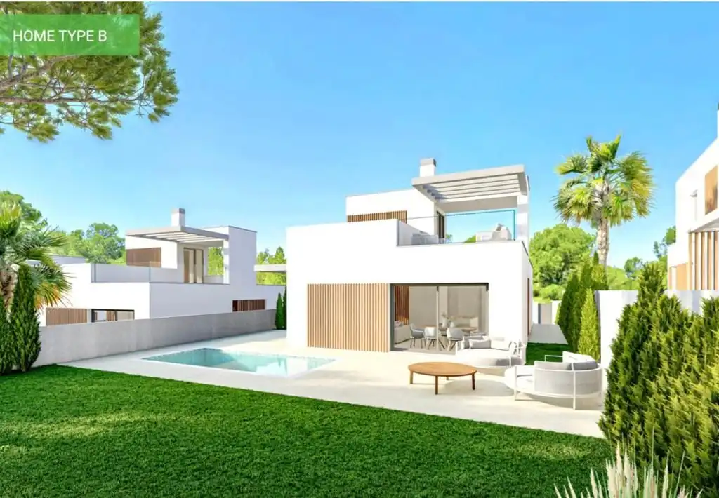 Detached house with pool for sale in Golf Bahía, imagen 4
