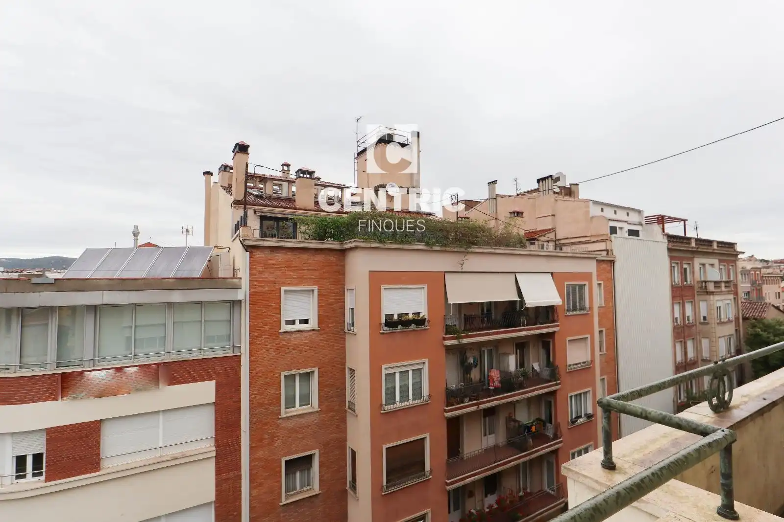 Exterior view of Flat for rent in Terrassa  with Heating and Terrace