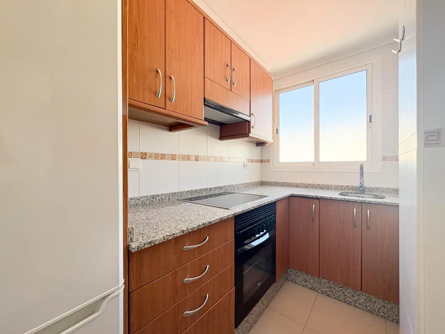 Kitchen of Flat for rent in Valencia  with Air Conditioner, Heating and Furnished