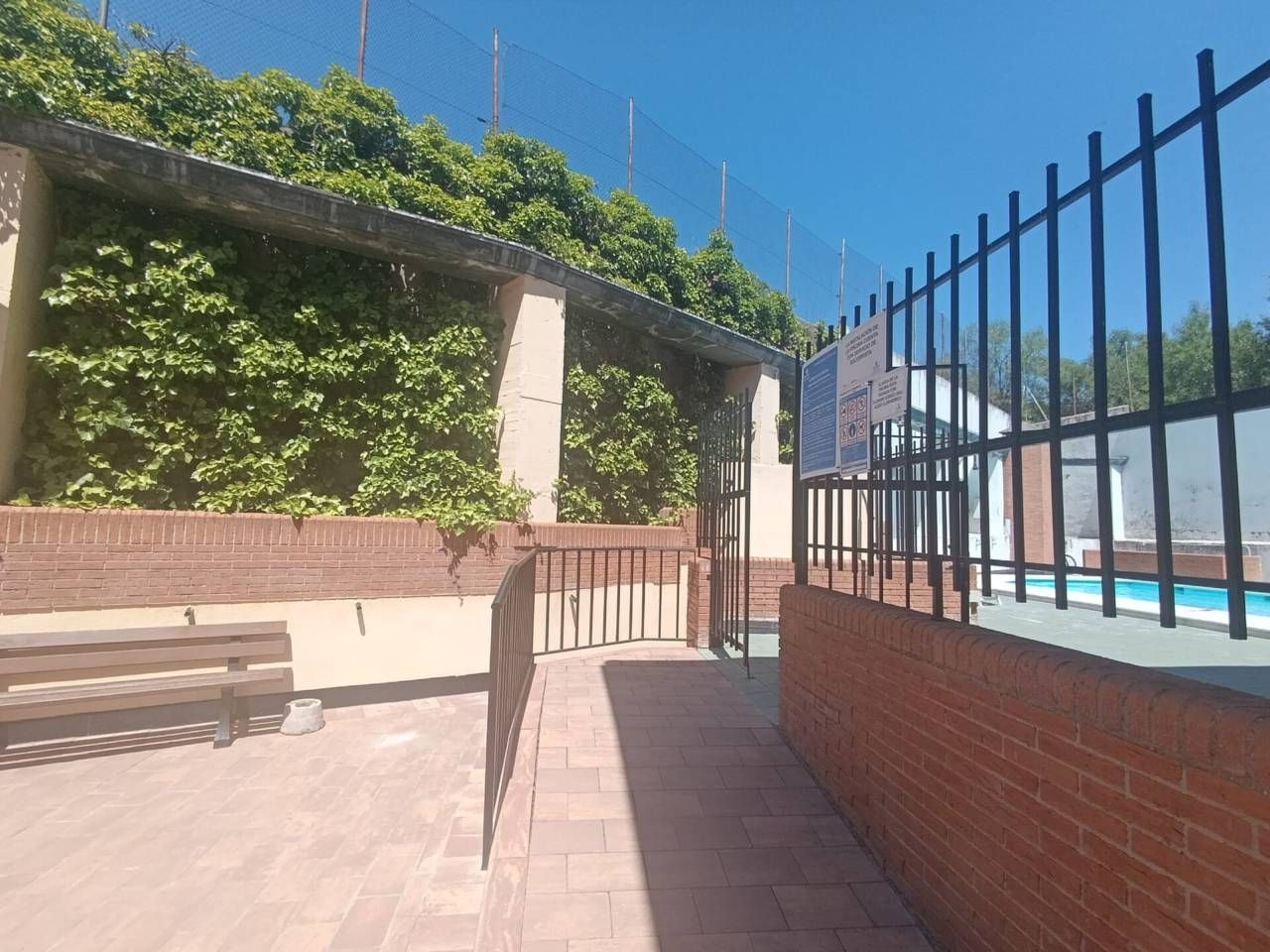 Terraza de Piso en venta en Torrelaguna con Calefacción y Piscina comunitaria