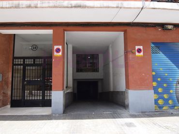 Individual en venda a Calle Torres