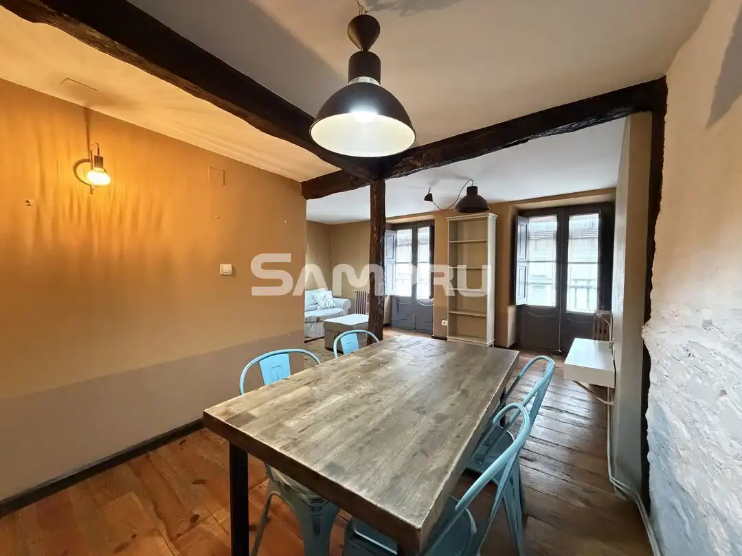 Comedor de Piso en venta en Arrasate / Mondragón con Calefacción y Amueblado