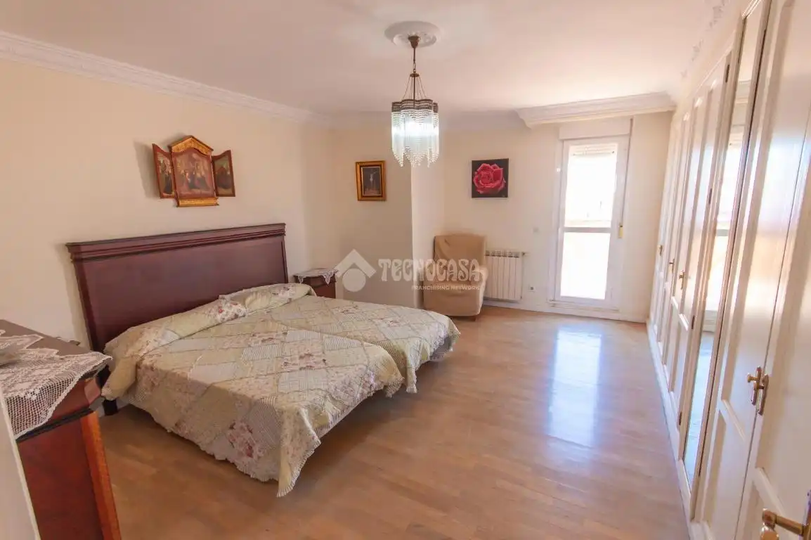 Dormitori de Àtic en venda en Estepona amb Terrassa