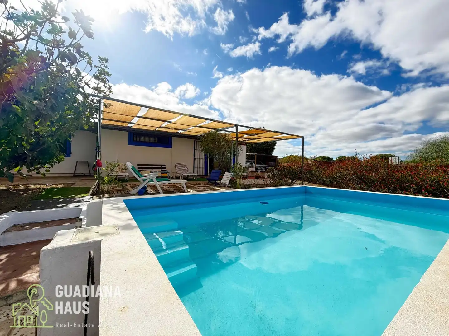 Piscina de Finca rústica en venta en Lepe con Trastero y Piscina